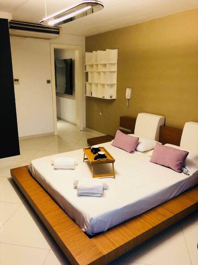 Window On The Sea Apartment เซนต์พอลส์เบย์ ภายนอก รูปภาพ