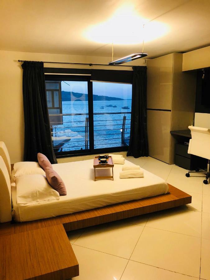 Window On The Sea Apartment เซนต์พอลส์เบย์ ภายนอก รูปภาพ