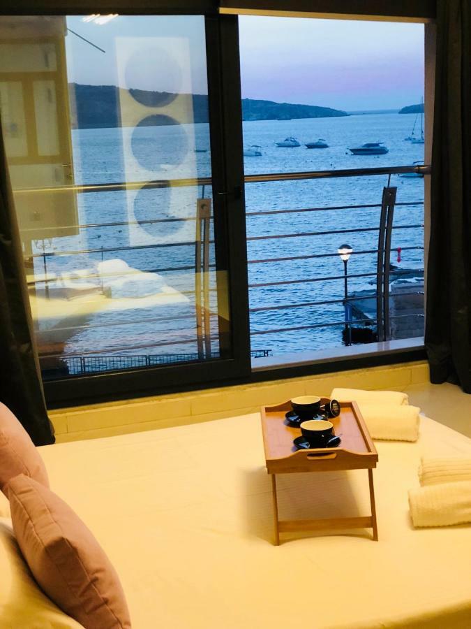 Window On The Sea Apartment เซนต์พอลส์เบย์ ภายนอก รูปภาพ